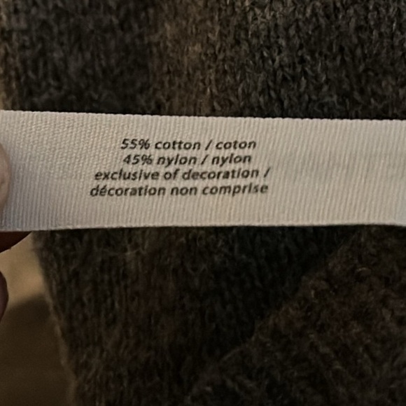 Bethany‎ Mota Gnome Sweater Gray Crew Neck Womens M Christmas Holiday Cozy Soft - Picture 10 of 11